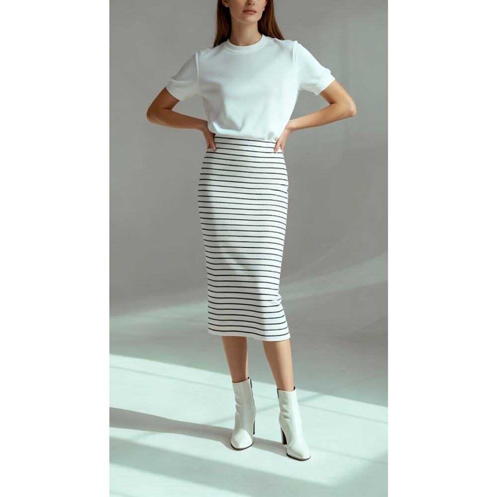 BDG Urban Outfitters Skirt Womens‎ Medium White Navy Striped Midi Bodycon Pull